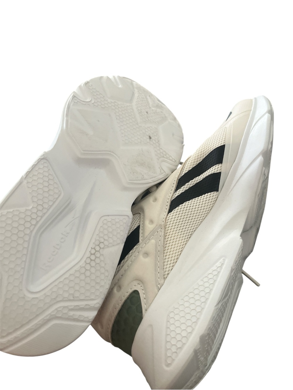 Boys Reebok - Picture 6 of 6